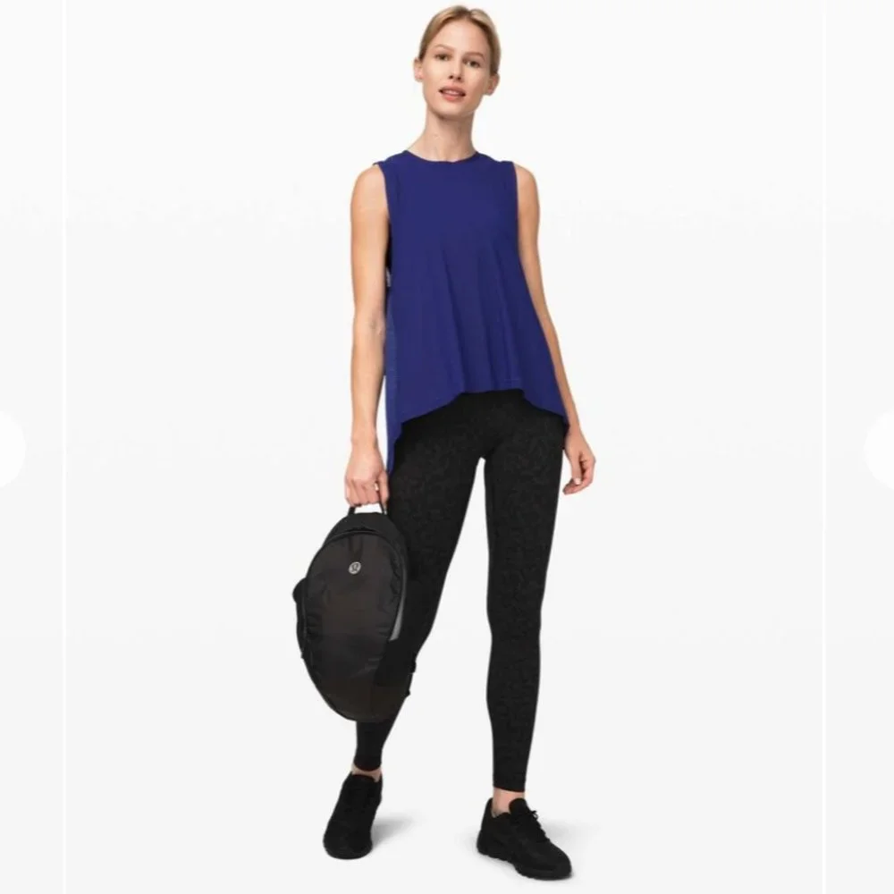 Lululemon In the Open Tank - Picture 3 of 10
